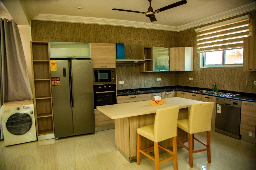 Ocean Green Beach Resort Prampram Екстериор снимка