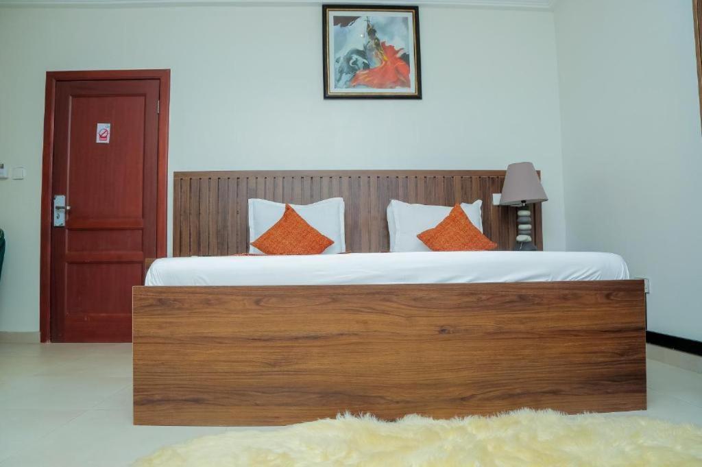 Ocean Green Beach Resort Prampram Екстериор снимка