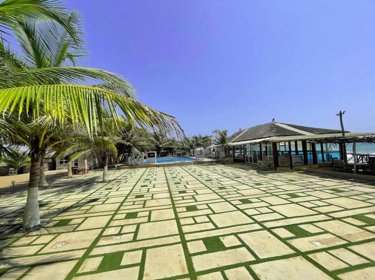 Ocean Green Beach Resort Prampram Екстериор снимка